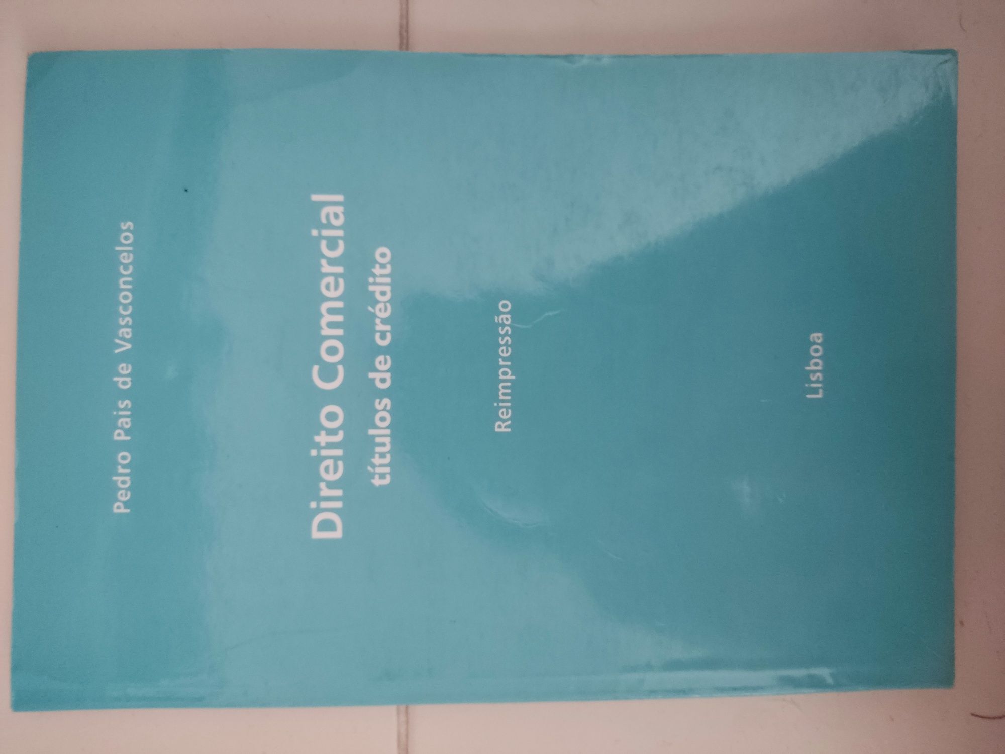 Livros Direito - mais disponíveis