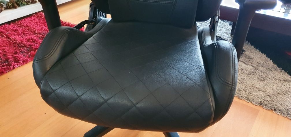 Cadeira gaming HP OMEN Citadel