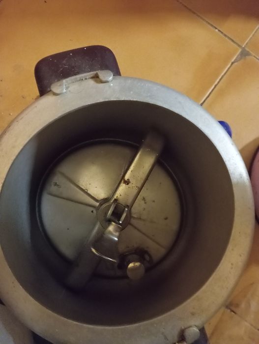 Panela pressão bon estado