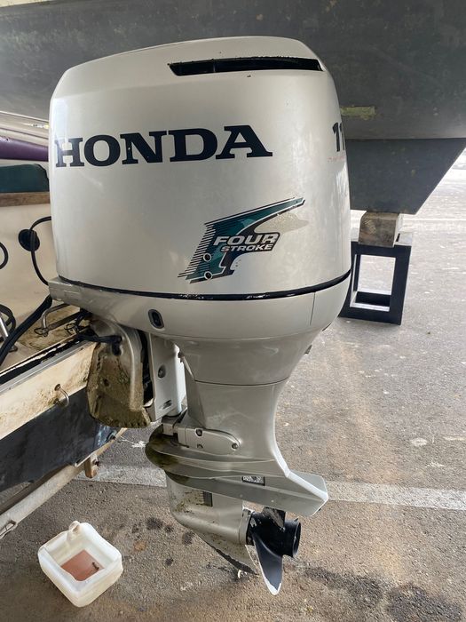 Motor Honda bf115hp