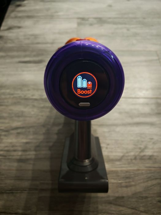 Dyson v12 korpus, akumulator, filtr