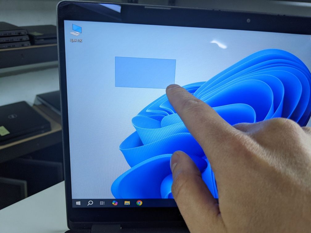 Ноутбук Dell Latitude 5300 2-in-1                 intel Core i5 8265U