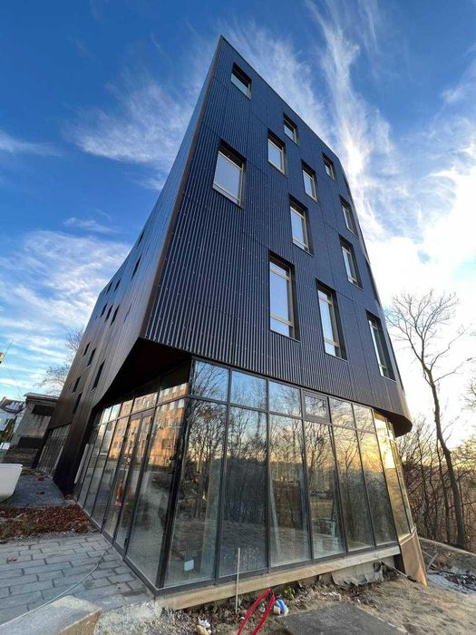 Продаж комерційного окремостоячого приміщення по вул. Пасічна