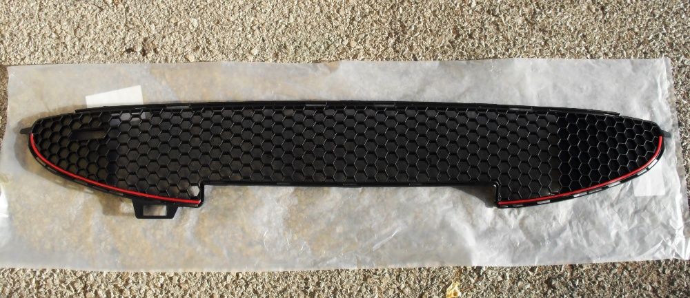 Grelha Favos de Mel Peugeot 206 GTI RC S16