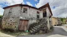 Casa de aldeia à venda em Soutelo de Aguiar