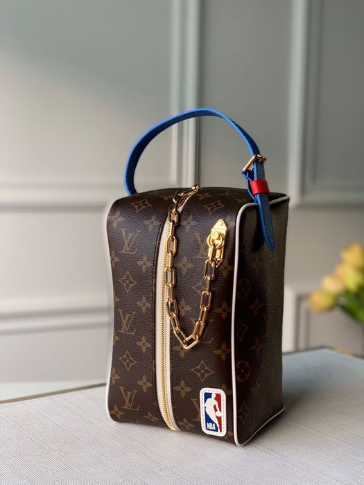 Bolsa Louis Vuitton NBA