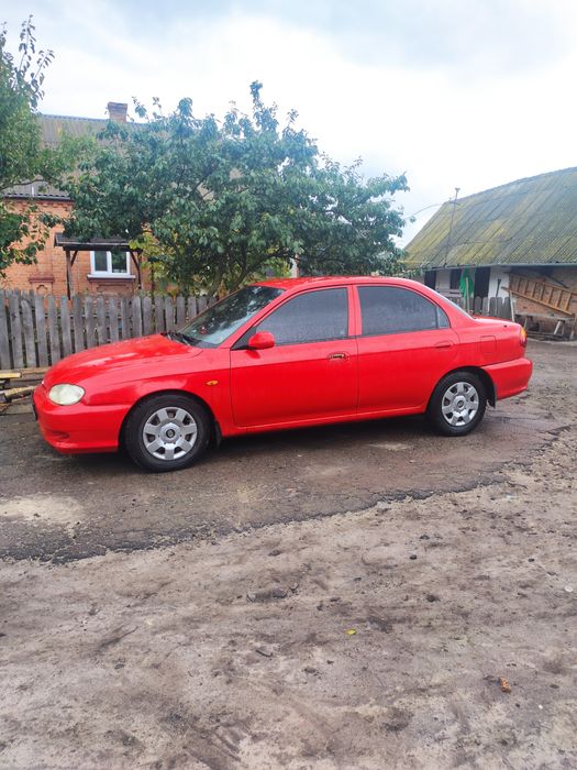 Продам  КИА Шума