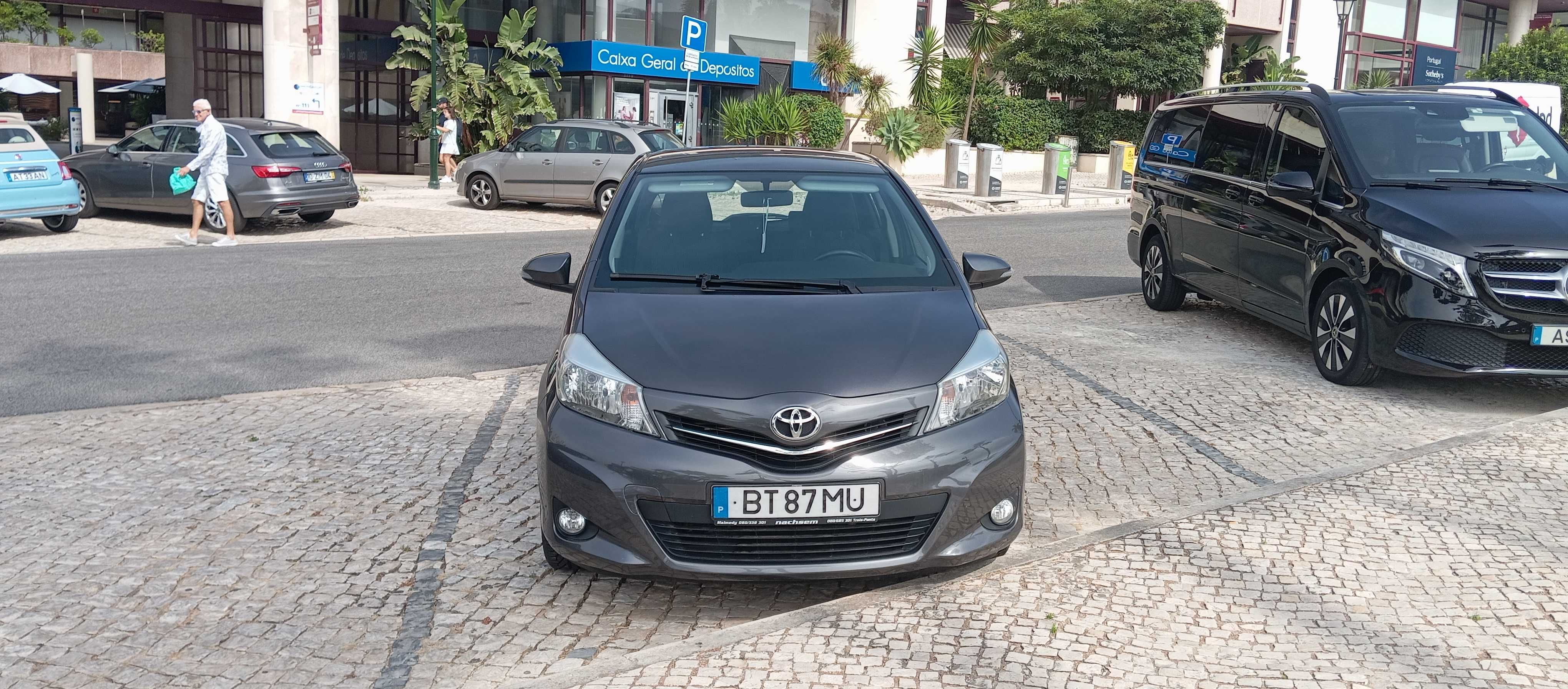 Toyota Yaris 1.4 D4D 90 CV 89000km Como Novo