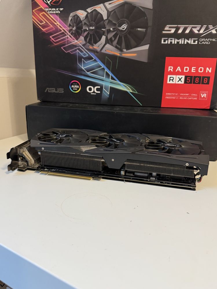 AMD Radeon RX 580 Strix OC 8GB Karta graficzna sprawna
