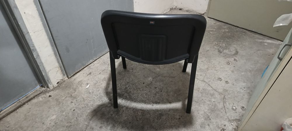 6 krzeseł konferencyjnych, tapicerowanych