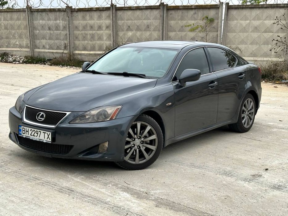 LEXUS IS 2006 В отличном состоянии