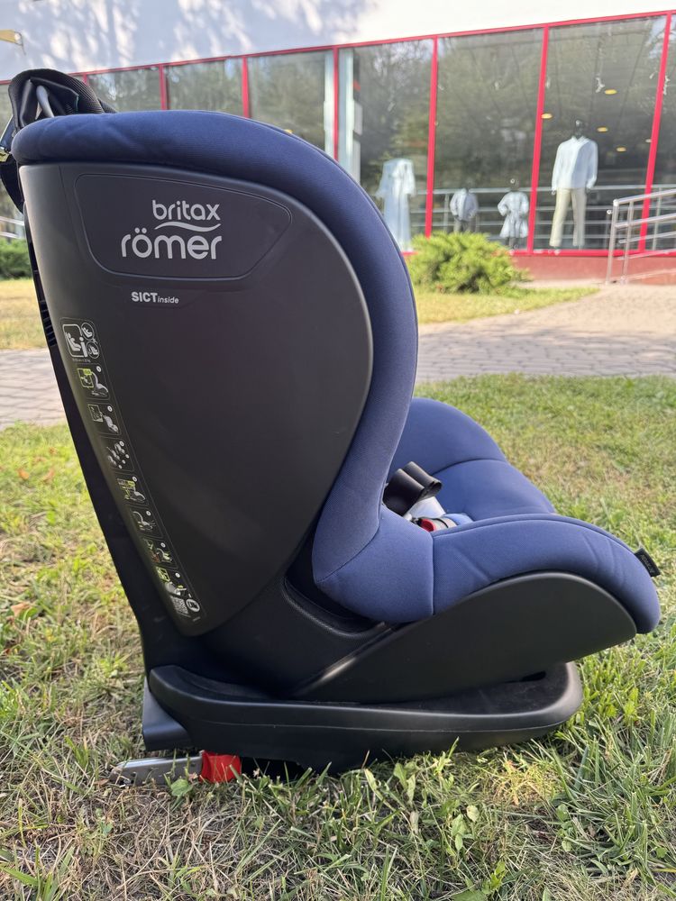 Автокрісло Britax Römer TRIFIX2 i-SIZE (Night Blue)