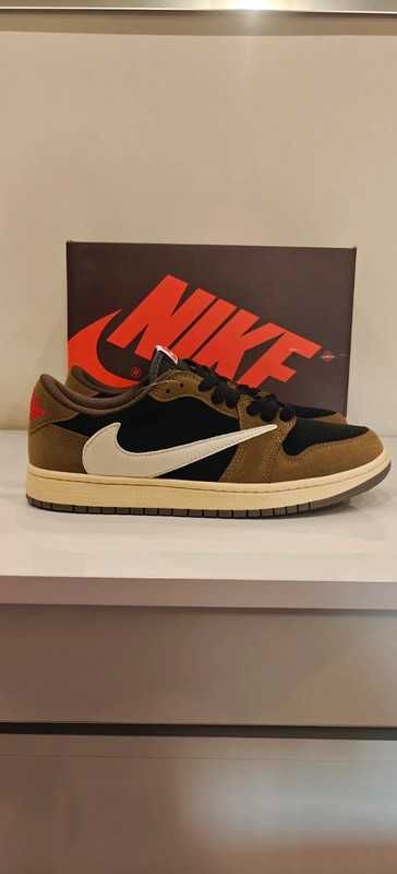 Buty Nike Retro Low OG SP r.38/ jordan 1/Mocha / Travis Scott