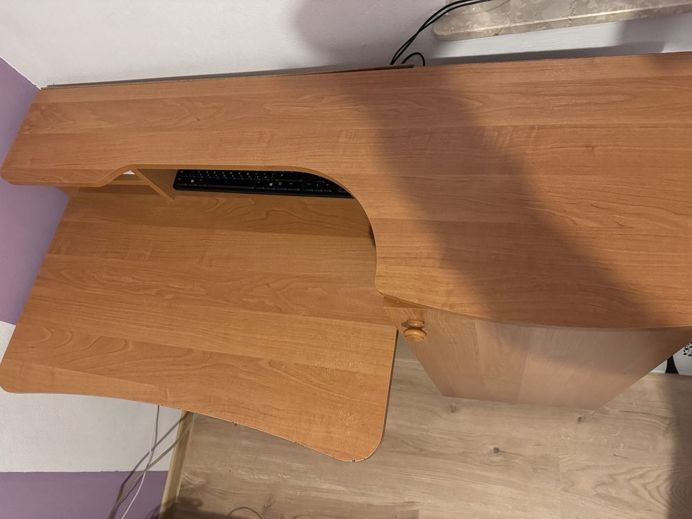Biurko z szafką, 120x60x90, stan bardzo dobry