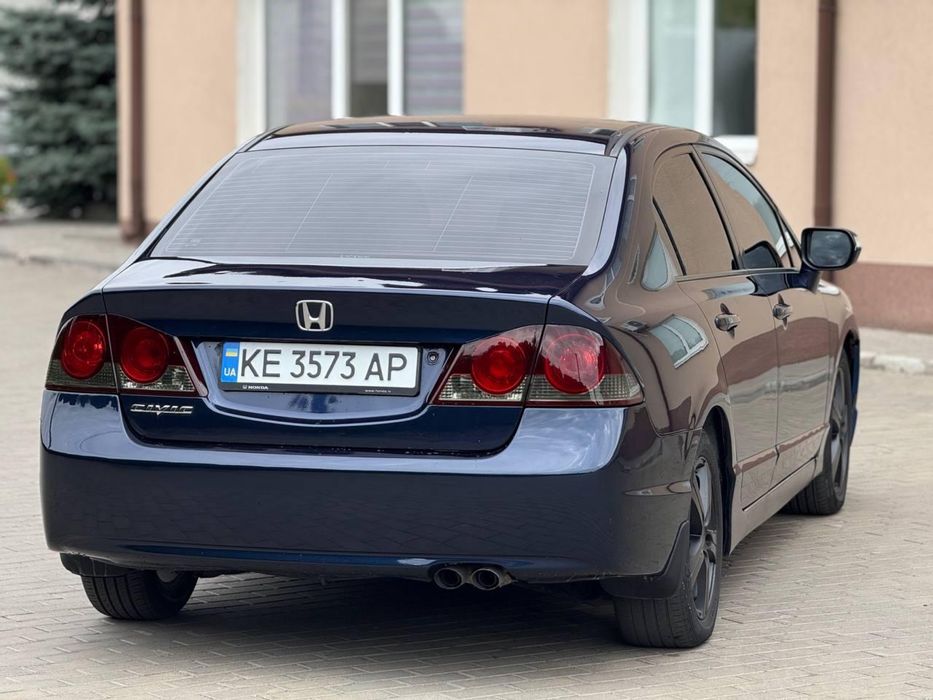 HONDA CIVIC 1.8 на автомате