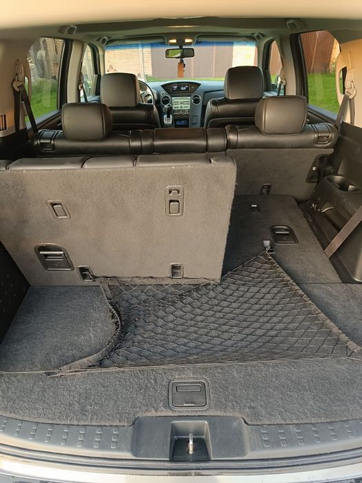 2011 HONDA PILOT 4X4 8 osób lpg