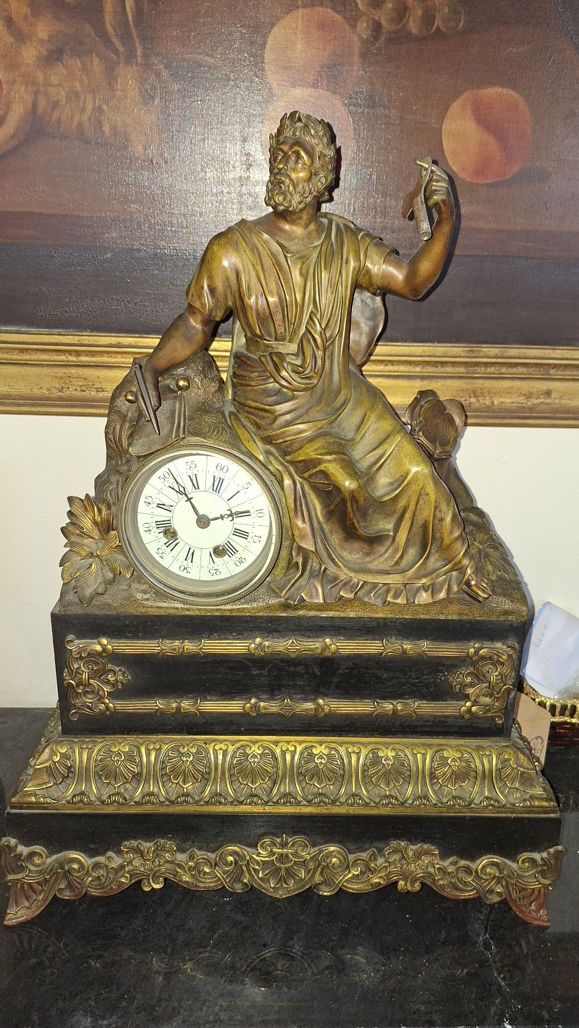 Relógio de Mesa em Bronze com Escultura Classica estilo frances