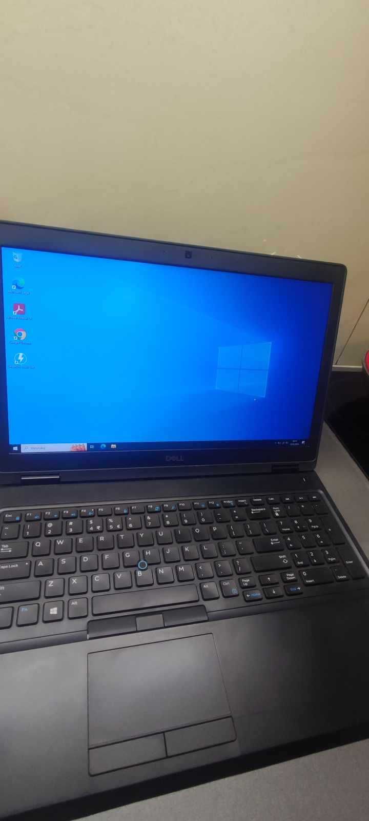 Laptop Dell Latitude 5590 15,6 " Intel Core i5 16 GB / 256 GB