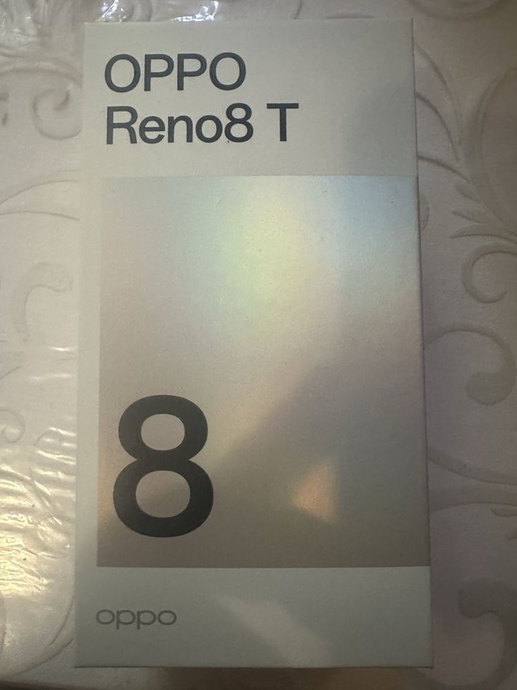 Продам телефон oppo reno 8t