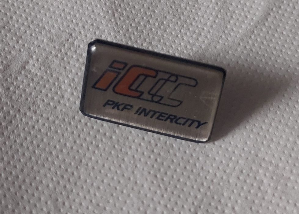 Pins kolekcjonerski pkp intercity