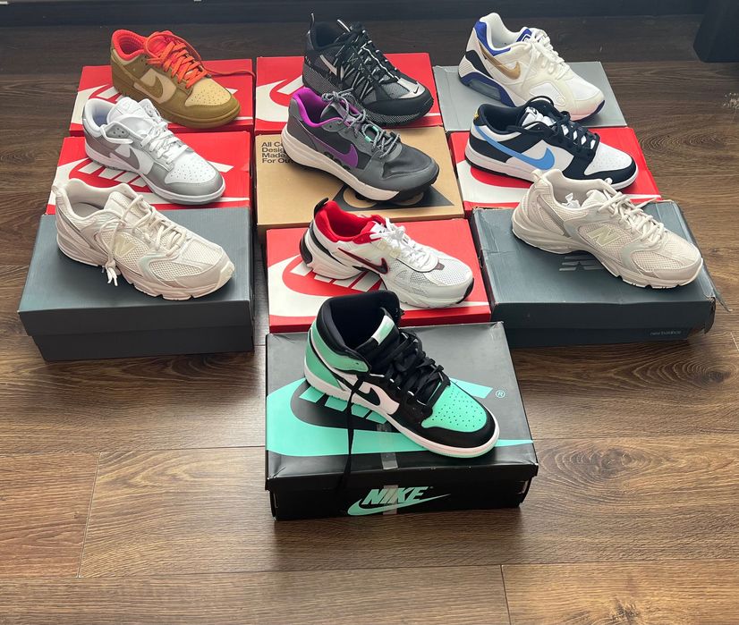 Взуття на продаж