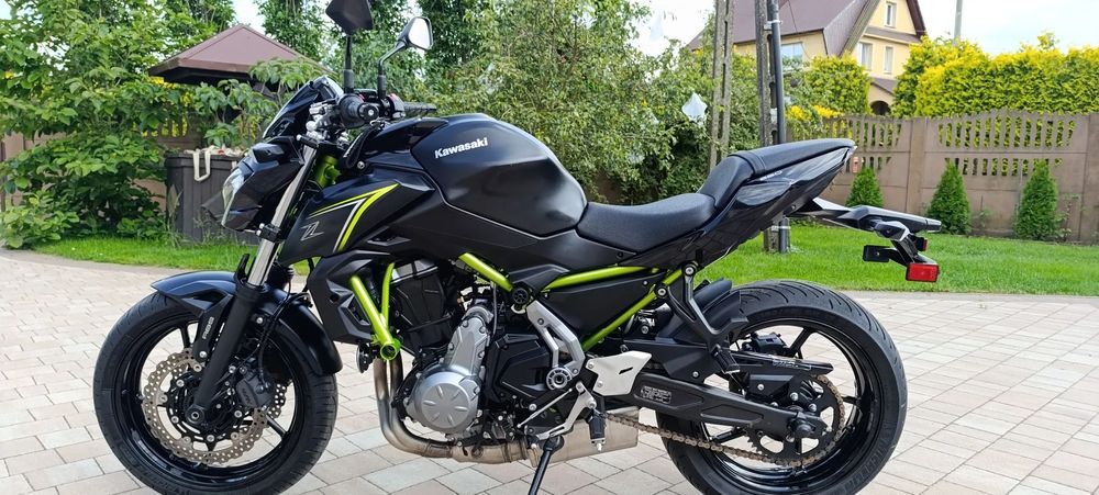 Kawasaki Z 650 ABS 40tys.km / TUV Pełne ASO / Cały w ORGINALE BEZWYPADEK 2018 rok