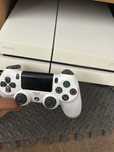 Playstation 4 com comando !