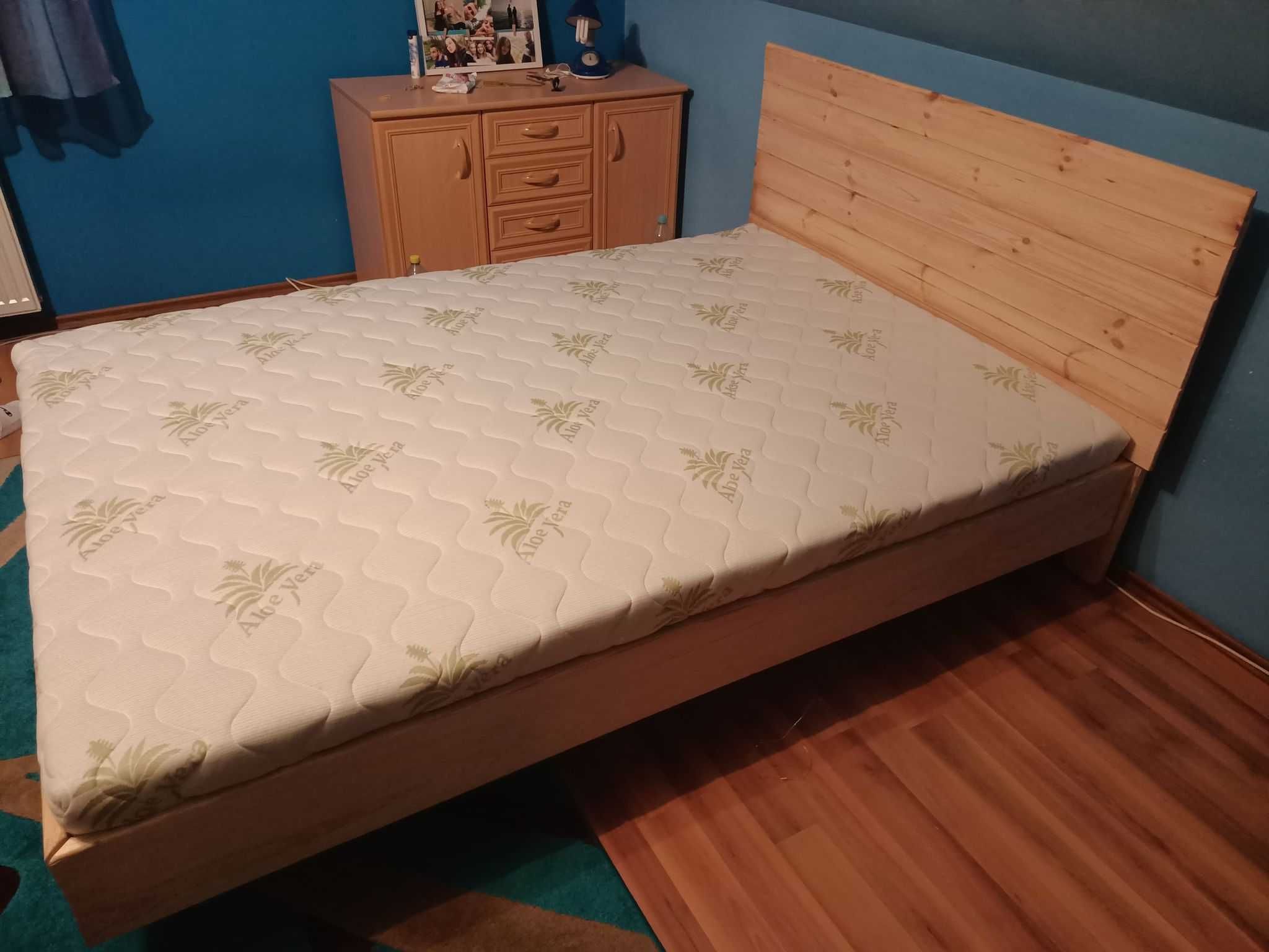 Łóżko drewniane lewitujące z materacem NOWE!!!
