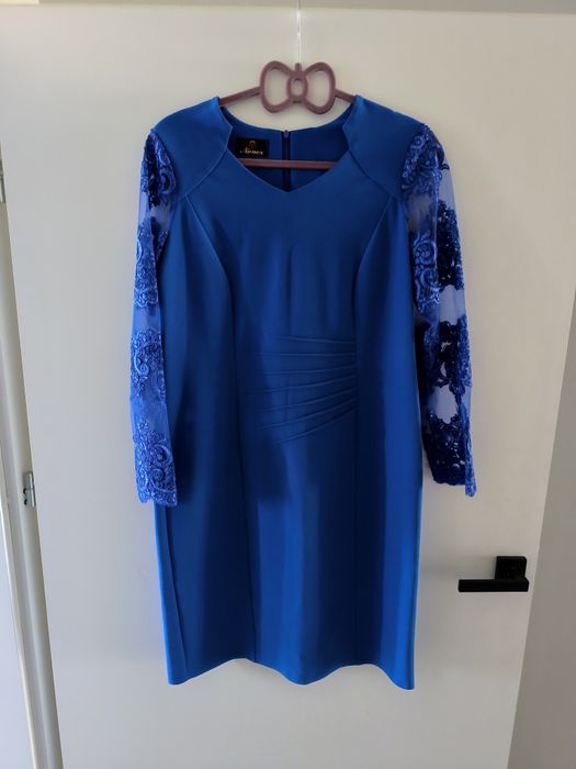 Chabrowa sukienka na wesele koronka 44