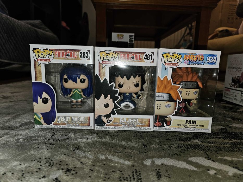 Figuras funko pop e nendoroid