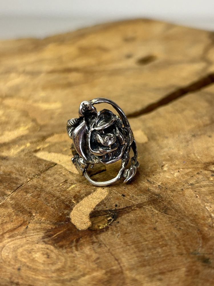 Piękny stary srebrny pierścionek róża 5.2g
