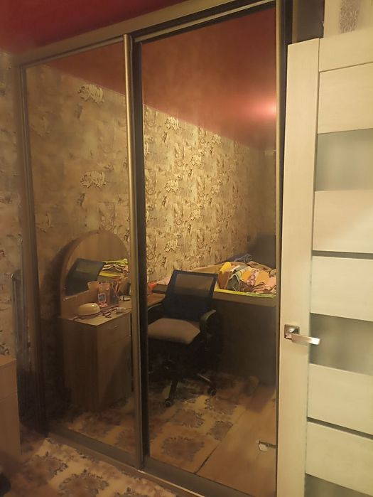 Продам шкаф купе