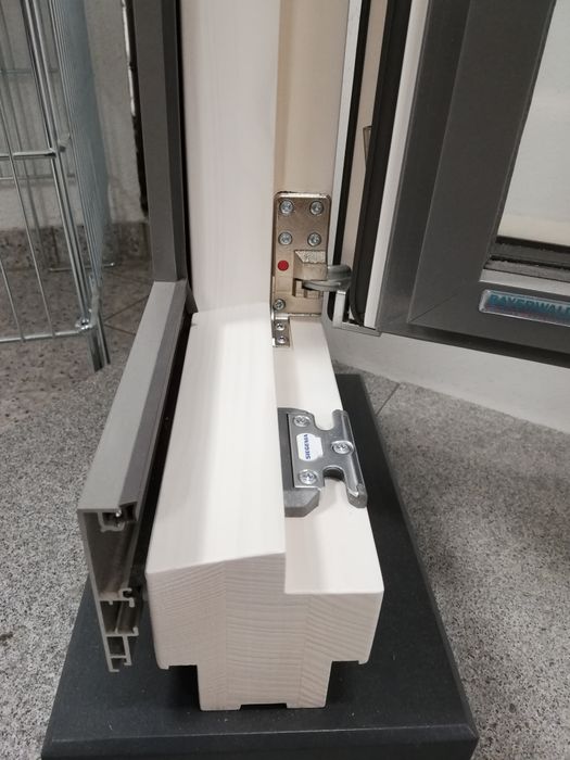 Ремонт і виготовлення металопластикових вікон