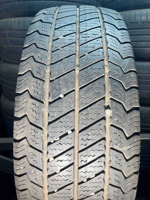 215/65 R16C Barum пара зима