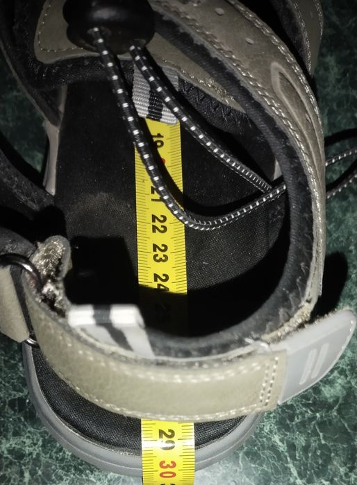 Сандалі чоловічі