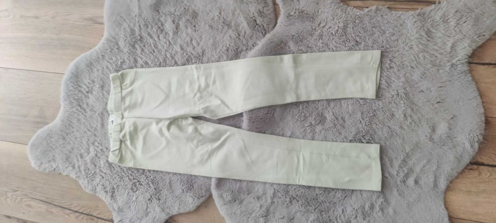 Legginsy dla dziewczynki rozm. 140
