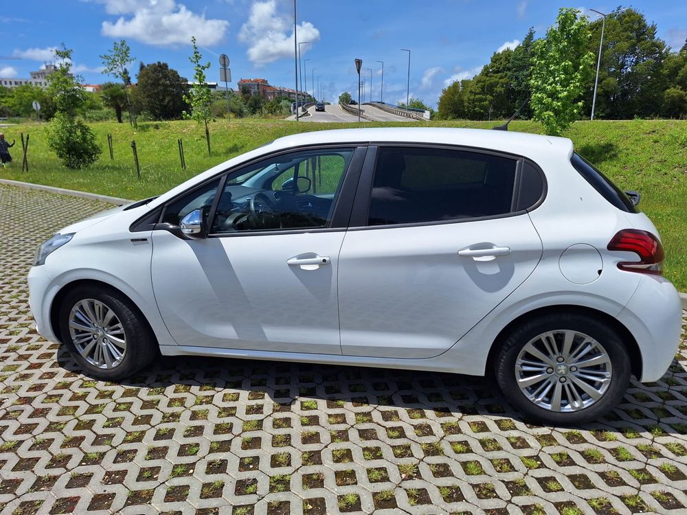 Peugeot 208 1.2 Puretech