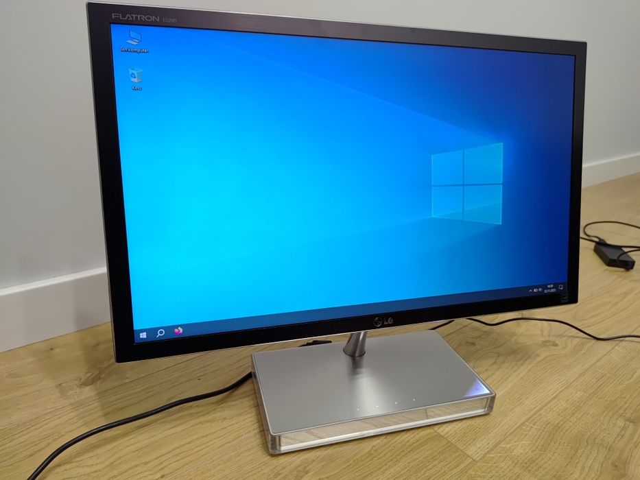 Monitor 22 cale w bdb stanie ladny lg hdmi