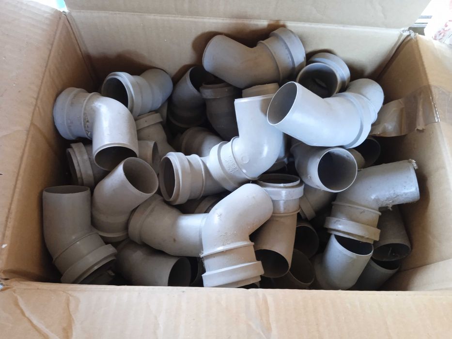 kształtki kanalizacyjne PCV od fi 50 szare i oranż