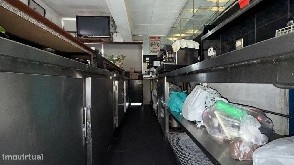Estabelecimento Café/Snack-bar em Ermesinde, Valongo