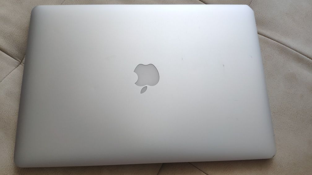 Macbook pro i7/16Gb/2Gb/256Gb