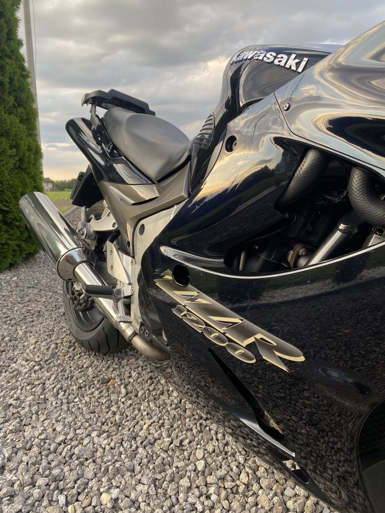 Kawasaki ZZR1200, drugi wlasciciel, ksiazka serwisowa