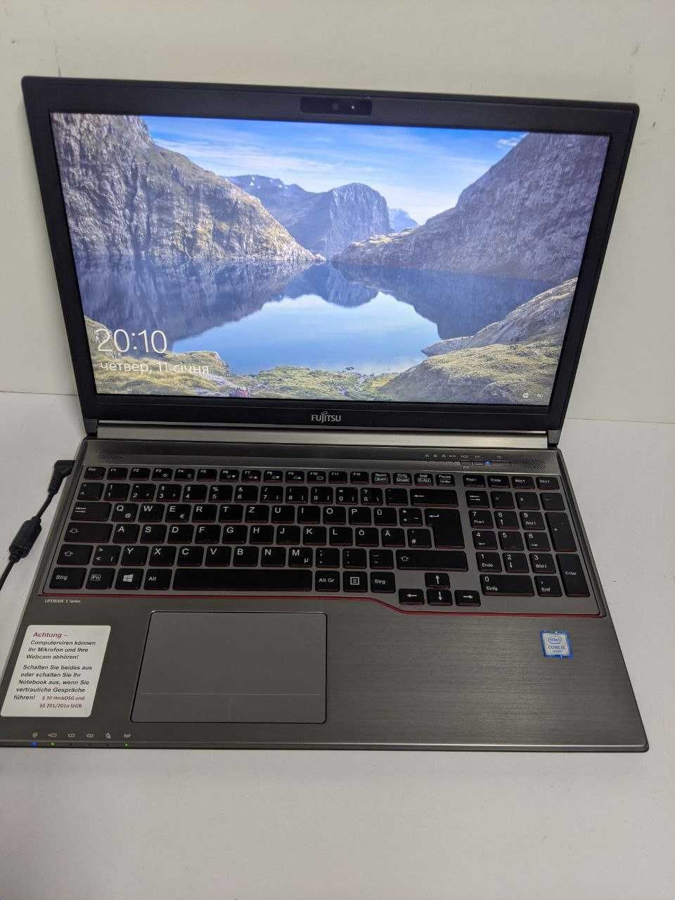 Ігровий ноутбук  Intel Core I5 7200U 8GB SSD 256 Игровой ноутбук