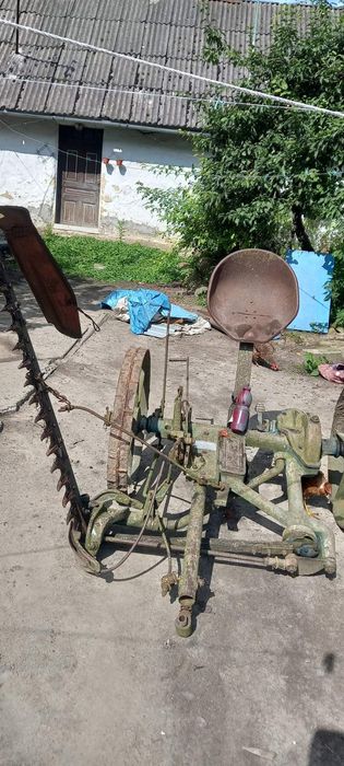 Продам кінну косарку