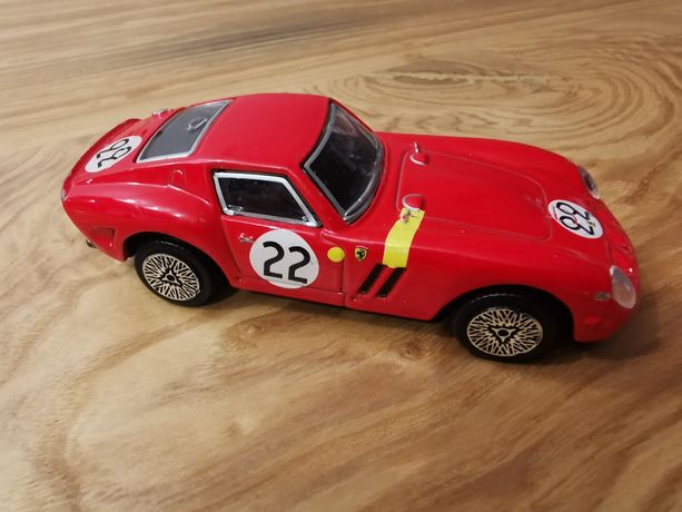 Ferrari 250 GTO  (Bburago)