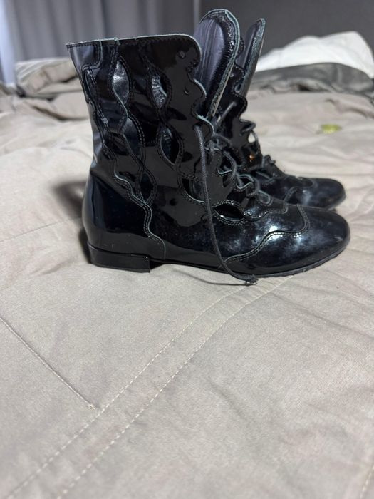 Лакіровані черевики