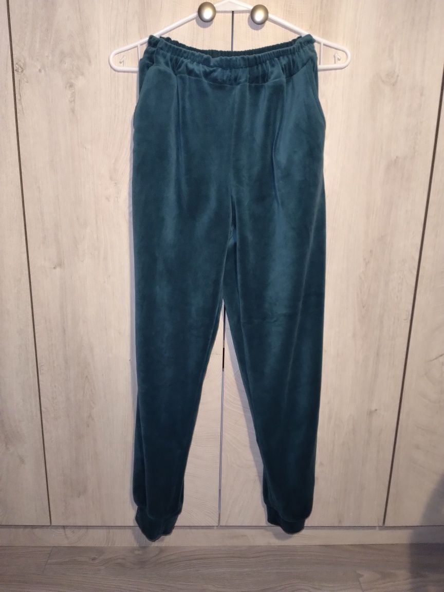 Dres welurowy, stan idealny rozm. Xl