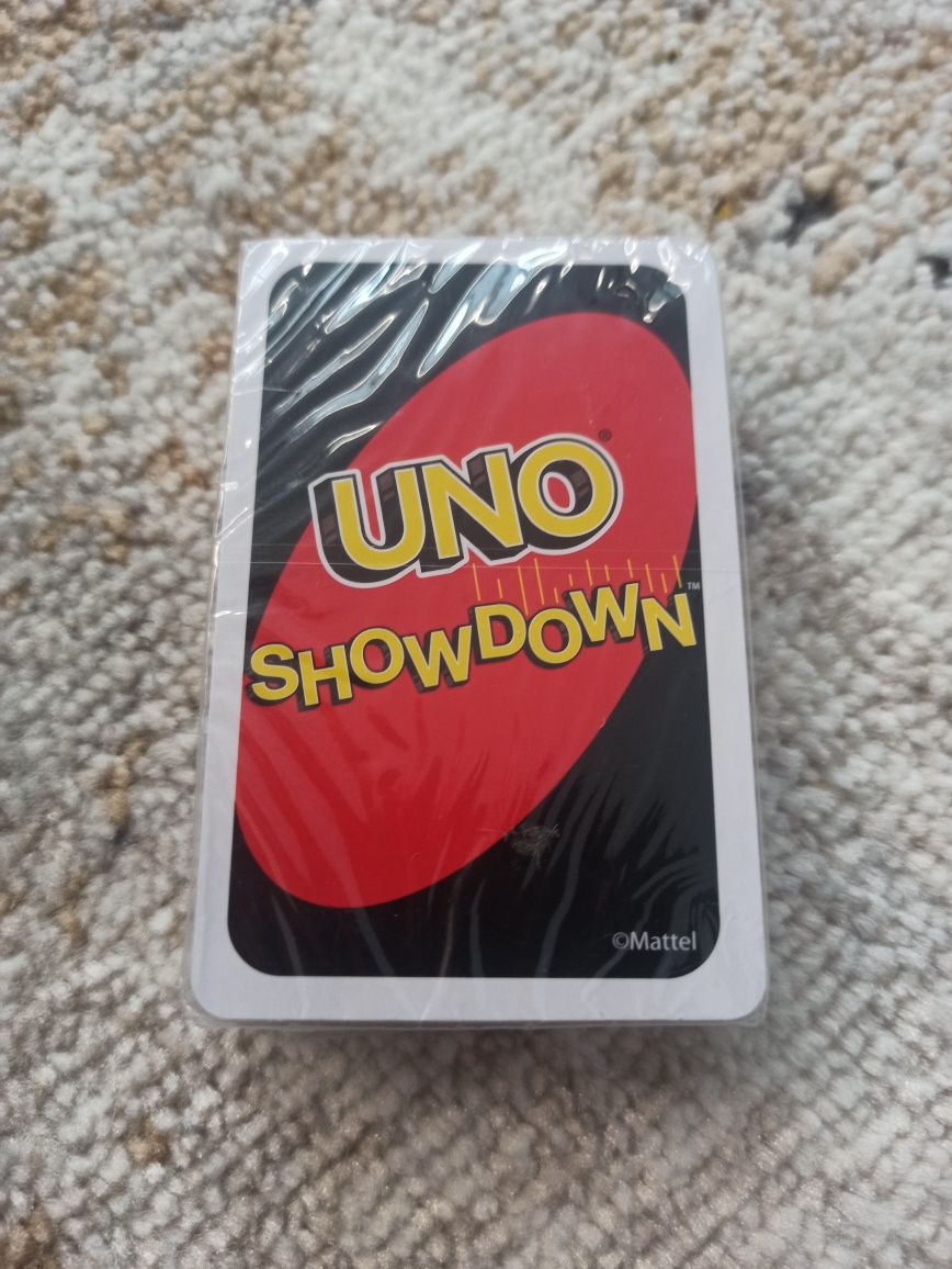 Talia kart do gry uno Showdown nowa