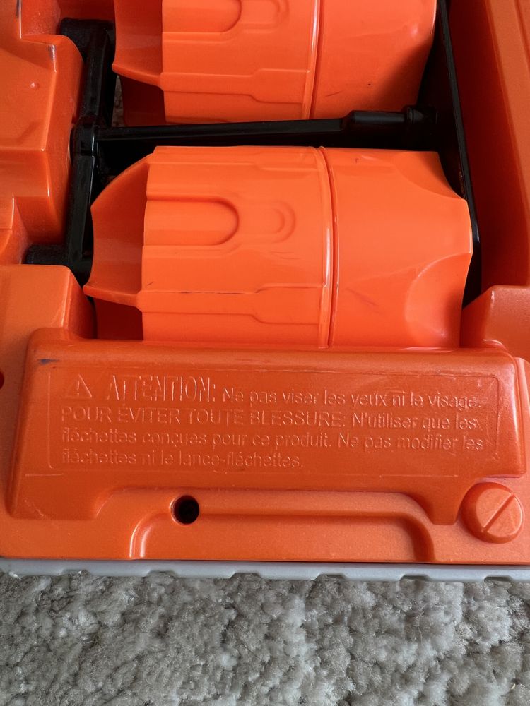 Пістолети Nerf Ньорф