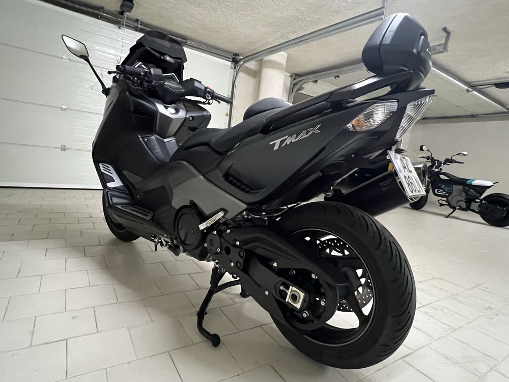 Yamaha TMAX 530 Iron Max